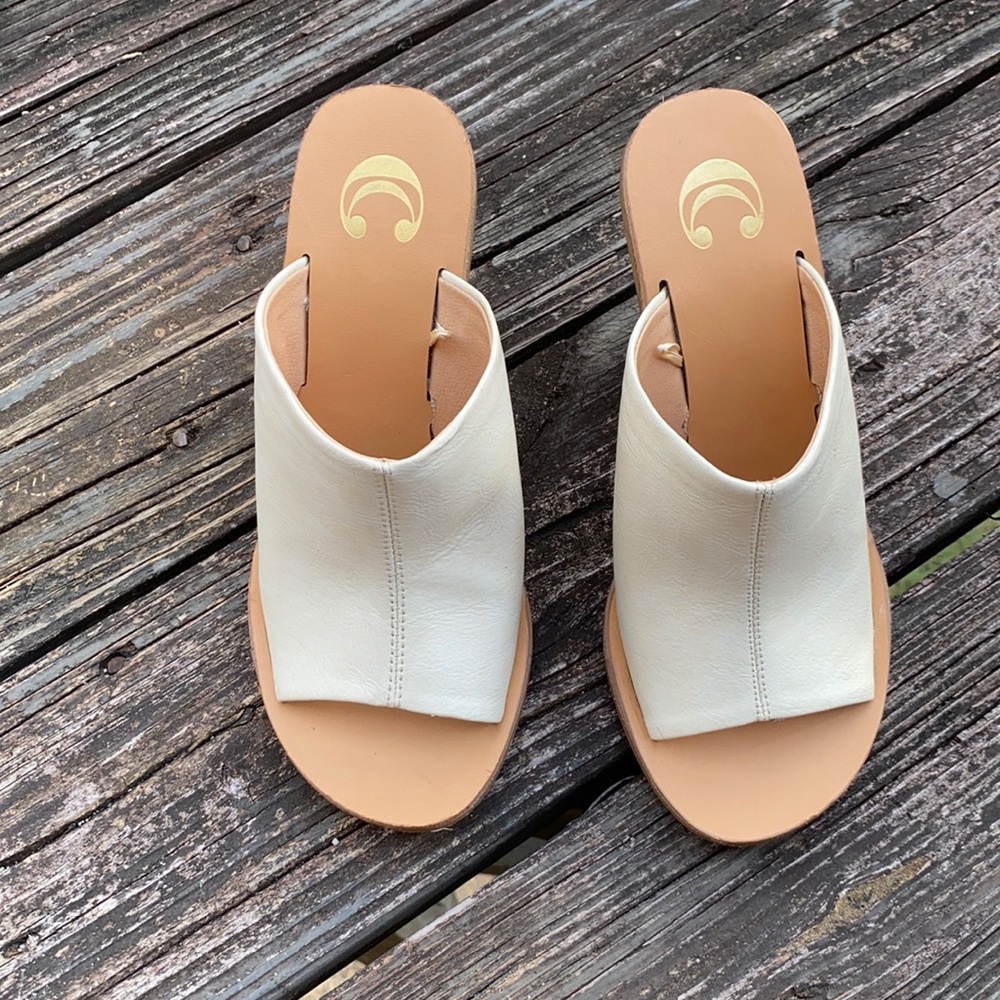 CHARMING CHARLIE Cream. Cork Wedges accented with double layered insoles 4” high